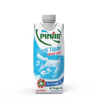 Pınar Yarım Yağlı Süt 500 ml